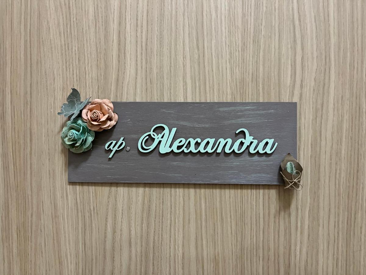 Kavala Port Apartments Ngoại thất bức ảnh