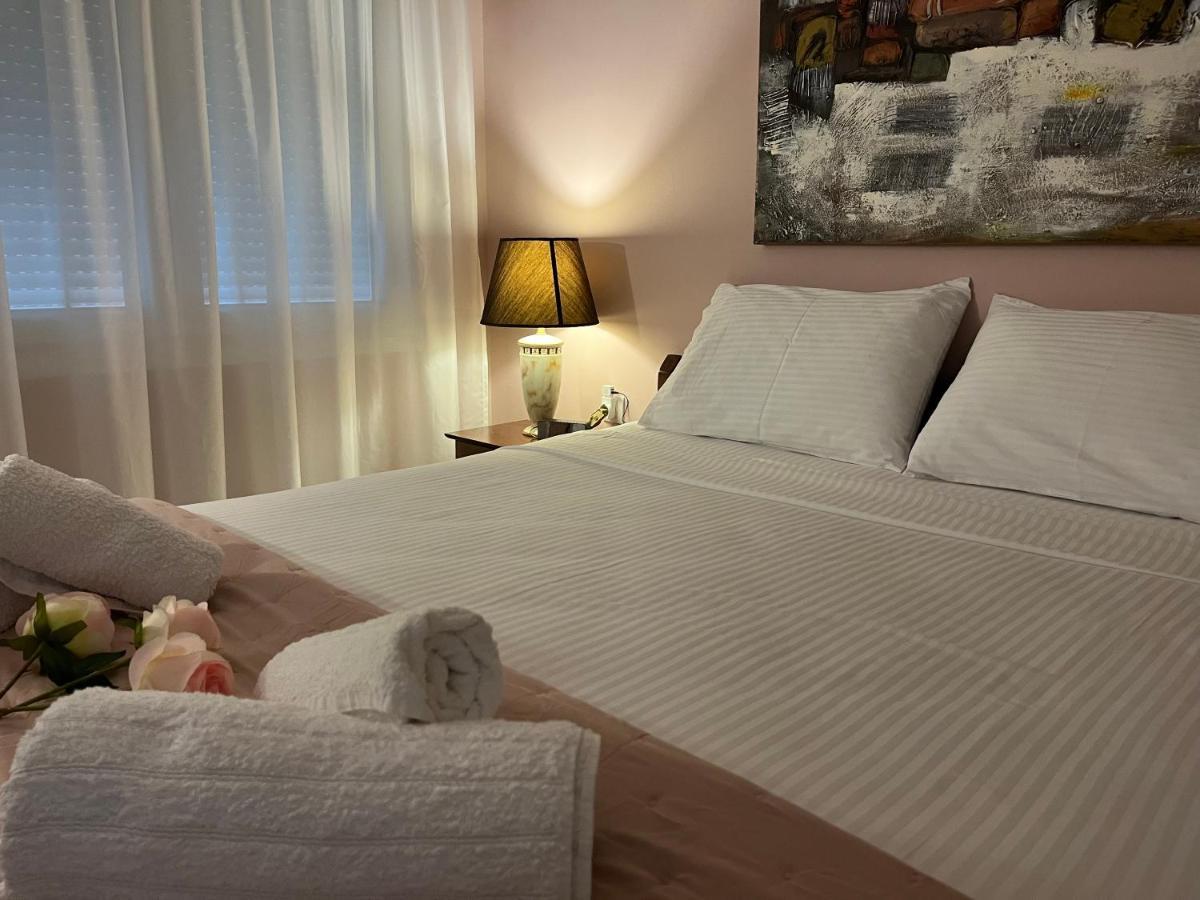 Kavala Port Apartments Ngoại thất bức ảnh